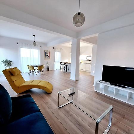 Dalia One Villa Balotesti Dış mekan fotoğraf
