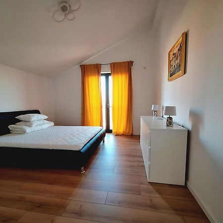 Dalia One Villa Balotesti Dış mekan fotoğraf